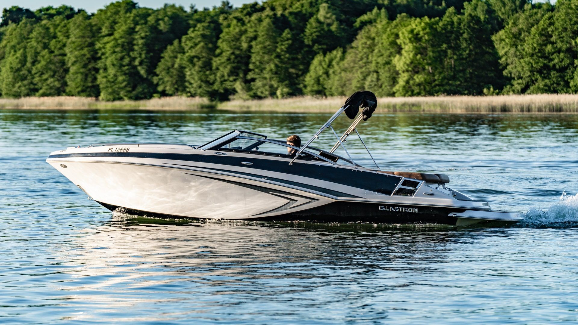 Glastron GT 229